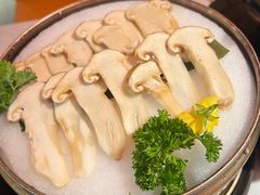-芸山季·云南野生菌火锅(人民广场来福士店)