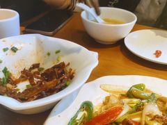 -隔壁老王·家常云南菜(花巷店)