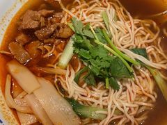 -遇见小面(白云机场T2安检外店)