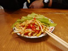 -矮子粉店1985·长沙米粉(湘春路店)