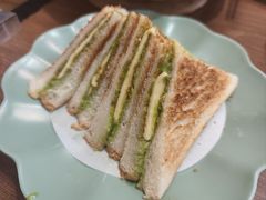 -樾餐厅泰式海鲜火锅(民歌湖店)