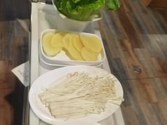 -锅玖玖火锅(马鞍山路家乐福店)