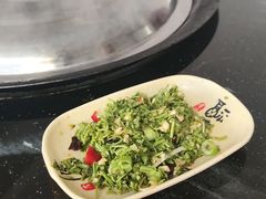 -山城家常菜铁锅炖鱼