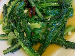 -洪霞餐馆·川菜·鲜货现炒(两江春城店)