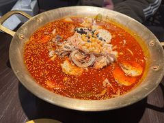 -张翻越·川渝冒菜·武汉黑鸭煲(城北万象城店)