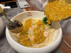 -莱莱小笼·乔艾