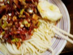 -歹歹的加个面过油肉拌面