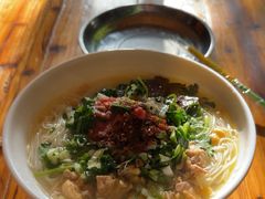 -文山荷鲜居(翠湖店)