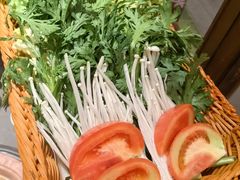 -阿婆情腊排骨火锅·野生菌季(古城旗舰店)