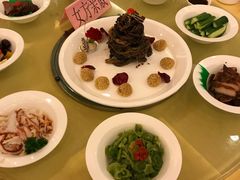 -山明水秀大饭店