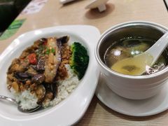 -佰搭果·广式茶餐厅(西华路店)