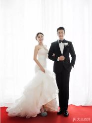 -施华洛婚纱摄影会所(范阳中路店)