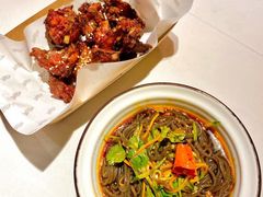酸辣蕨根粉-鸣记脆皮烤鱼·海鲜烤鱼(三八广场店)