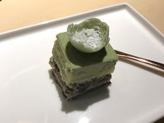-余欢领鲜火锅(新街口店)