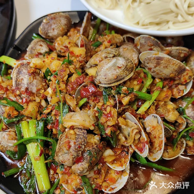 超级容易嗦手指的小龙虾