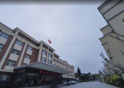 -华东饭店·园林式婚礼宴会厅酒店