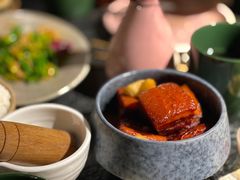 老酒古法红烧肉-檐下风铃酒馆