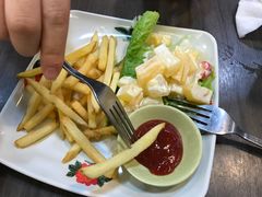 -新记美食(关闸店)