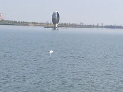 -上海滴水湖皇冠假日酒店