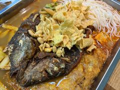 -在巷子里的烤肉店·螺蛳粉烤鱼·牛蛙(和美城店)