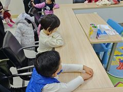 -月星环球港赢在起点早教中心·亲子托班早教体验课儿童兴趣班逻辑思维专注力幼小衔接(普陀中心)