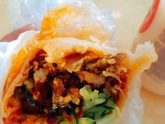 -老王芙蓉蛋卷饼(万达店)