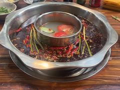 -六公里老火锅(总店)