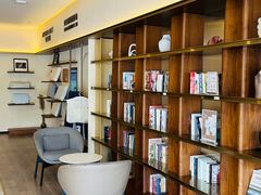 -成都锦华万达琉璃场亚朵酒店