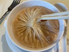 蟹肉龙虾汤包-利苑酒家(金宝店)