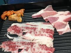 -烤路里·韩国品质自助烤肉(石路天虹4号店)