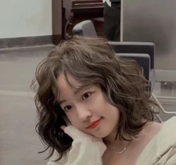 -5M HAIR SALON