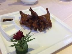 -方鼎食府