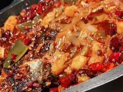 -江边城外烤全鱼(世茂广场店)