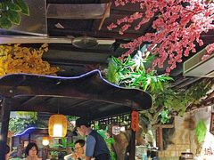 -城墙拐拐火锅(三峡广场黑金冠店)