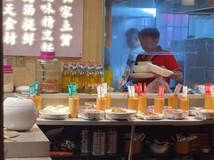 -屋里饭菜·湘菜馆(火车站店)