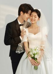 -格调婚纱摄影 (福州总店)