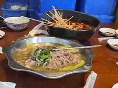 -谢老五跷脚牛肉·非遗传承店