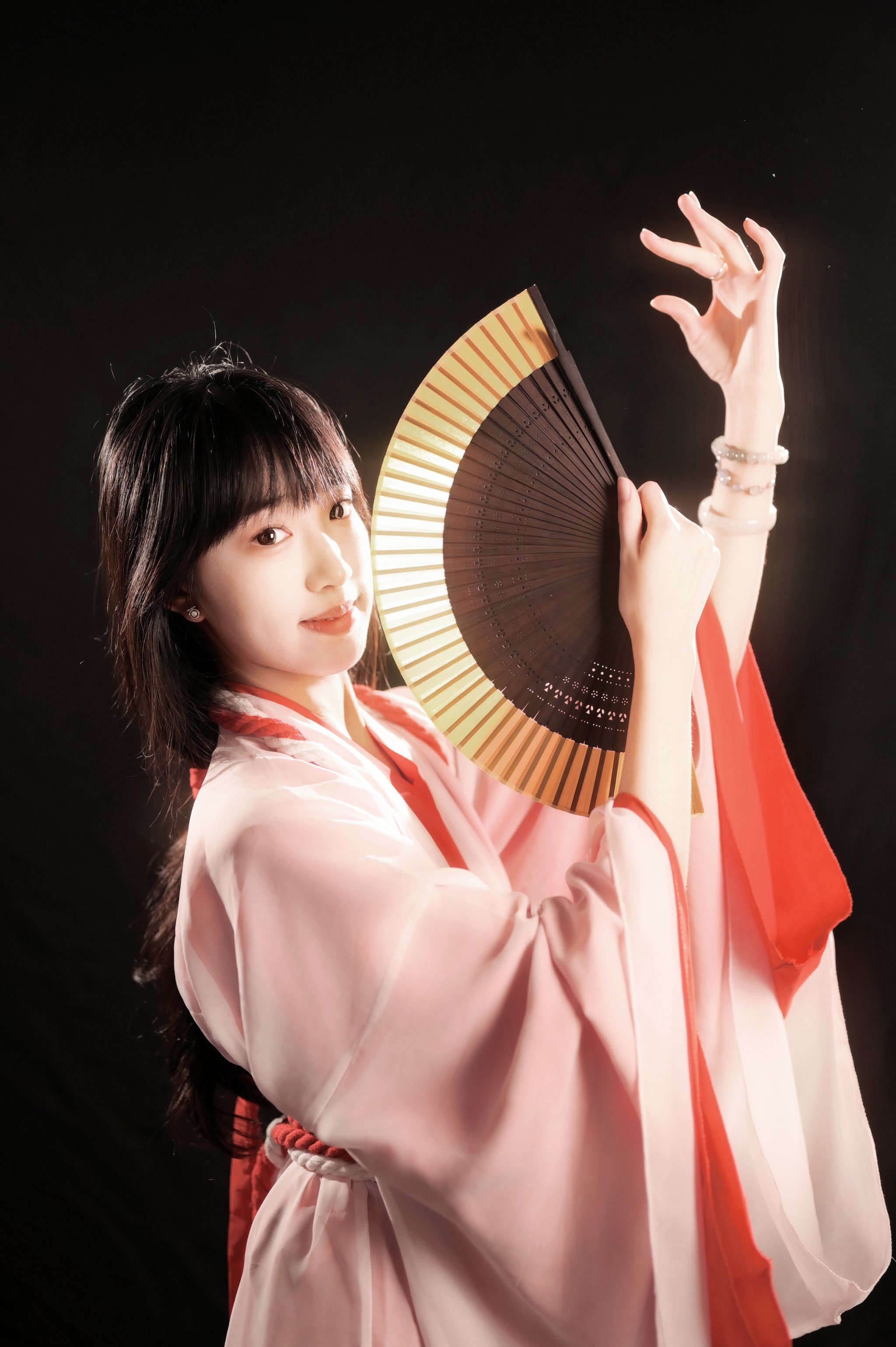 星河般的神明少女⭐教你拍出发光照片
