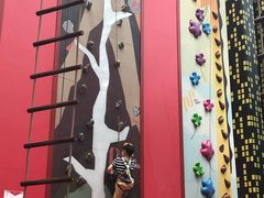 -蒙特利亲子乐园