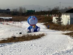 -华彬猛犸滑雪场
