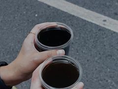 -黄氏祖传百暖凉茶店