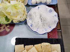 -昱家胡同·烧烤海鲜铜锅涮肉(和平里店)