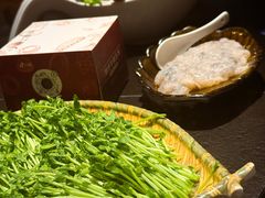 -海上明月海鲜火锅 鲜切牛肉