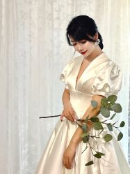 -红馆妆造(中央大街店)