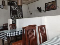 -广东粤秀餐馆(佳家花园小区店)