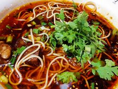 -八一路好吃街(雨田商务大厦店)