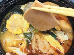 -小蛮椒麻辣烫·麻辣拌(青浦宝龙店)