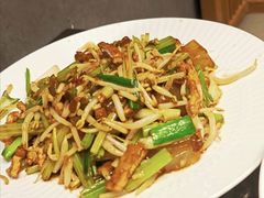 -闫府私房菜·百年鲁菜(恒隆店)