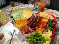 -禄婶鸡煲·打边炉