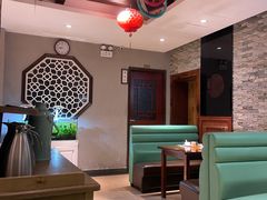 大堂-粥全粥到海鲜家常菜·海肠捞饭(嫩江路店)